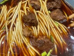 -老新隆牛肉锅贴(新街口店)