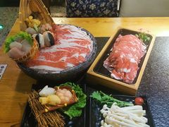 -湊湊火锅·茶憩(东城民盈国贸城店)