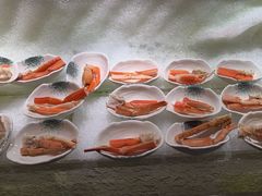 -雍容荟帝王蟹活龙虾展台自助(IFS黑金店)