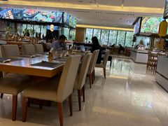 -昆山裕元花园酒店·温莎西餐厅