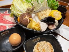 -呷哺呷哺 黄金牧场 (欢乐谷店)