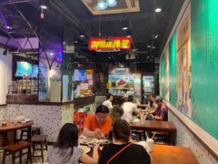 大堂-陈光记烧腊(长寿路店)