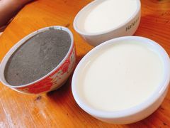 双皮奶-贞姨芝麻糊