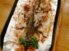 -老东镇啤酒屋海鲜加工·蒸汽海鲜·海鲜烧烤(台东店)