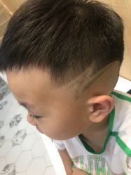 -奇怪的独角兽亲子理发沙龙