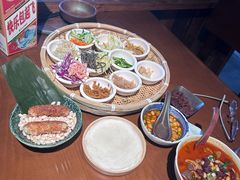 -包整·丝娃娃(一览甲秀楼风景店)