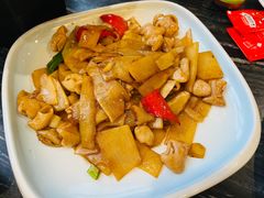 酸笋炒猪大肠-美极鲜食坊(宝安南路店)