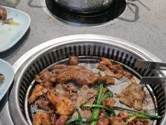 -金滏山烤肉·海鲜·火锅自助餐厅(襄阳万达店)