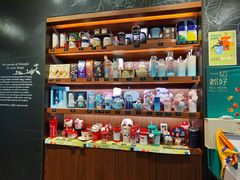 零售区-星巴克(武汉协和医院店)