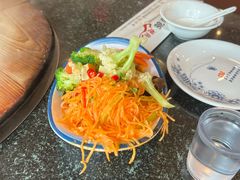 -老渔翁炖鱼坊(黄海西路东山店)