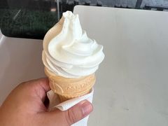 -麦当劳(新天地得来速店)