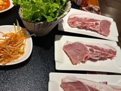 -军硕烤肉·部队火锅(二七万达店)