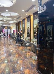 -八佰伴8008星级形象店