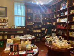 -果戈里书店