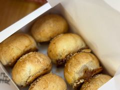 -白玉兰食品甜凤店(合生汇店)
