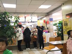 -华莱士·全鸡汉堡(济南大明湖店)