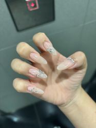 -晨·艺美甲美睫
