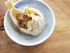 蟹粉小笼-聚成源(芦庄店)