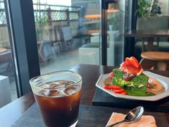-luutosa  cafe & tea 鹿兔山