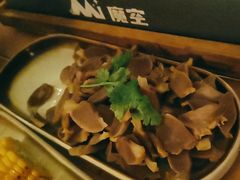 -芸鲜季·云南野生菌餐厅· 云南风物味研社(闵行店)