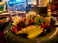 -SISTERS BAR RESTAURANT川意酒馆(嘉善老市H楼店)