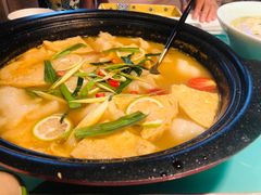 顺化皇家酸汤鱼-米纸越南小馆(金鹰世界店)