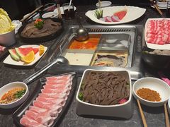 -海底捞火锅(稻河古街夜宵主题店)
