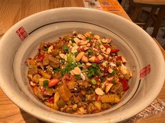 -呼啦面馆·头牌豌杂面(珠江国际B区店)