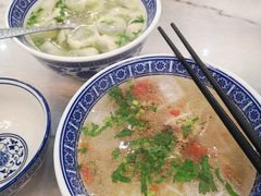 -努拉洪鸡蛋面馆