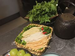 -湊湊火锅·茶憩(合生汇购物中心店)