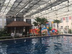 -盛彼得温泉度假酒店
