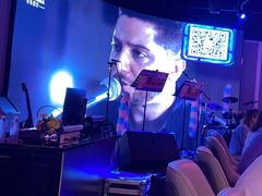 -粉墨特色菜·烧烤音乐酒馆