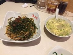 开洋葱油拌面-东泰祥生煎馆(重庆北路店)