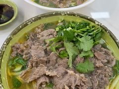 吊龙面-雪花龙吊龙牛肉面(三山街店)