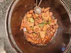 -老渔翁炖鱼坊(黄海西路东山店)