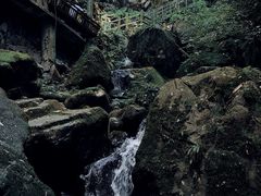 -藏龙百瀑风景区