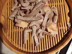 -尚尚仙·酸汤猪手·猪肚鸡火锅(华联万柳购物中心店)