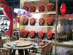 -老滇山寨•云南特色菜•地方菜•民族风情歌舞表演(金碧店)