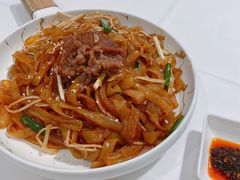 豉油皇干炒霜降牛河-千灯盛汇·头牌粤菜(致越优城店)