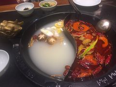 -重庆德庄火锅(体育中心店)