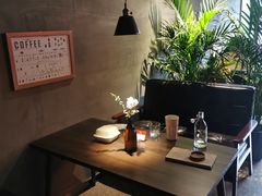 -黑石咖啡(小十字店)