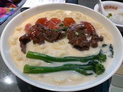 番茄牛肉通粉-大头力茶餐厅(花都融创茂店)