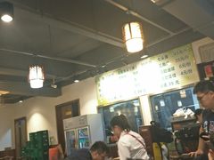 -肖肖酸萝卜鱼火锅(总店)