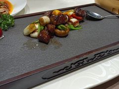 京葱雪花牛肉粒-小龙酒家(桂平路店)