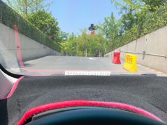 -悠方地下停车场