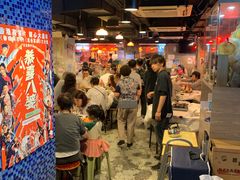 大堂-鲜入围煮花胶鸡海鲜火锅