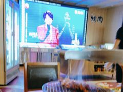 -金刚山黑牛炭火自助烤肉(西大望路店)