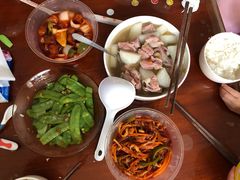 -小放牛炒菜馆(军校店)