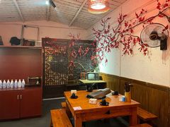 -三道苗苗鱼·美蛙黄辣丁(八里店)