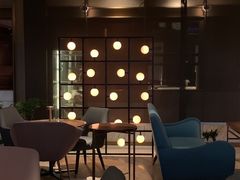 -The ROOF (通盈中心店)